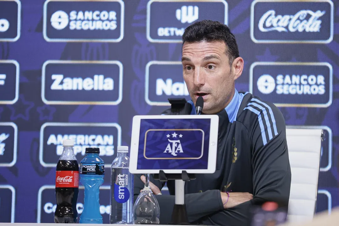 Scaloni: “Todavía no tenemos decidido si Messi va a jugar de arranque” 36 Scaloni: “Todavía no tenemos decidido si Messi va a jugar de arranque”