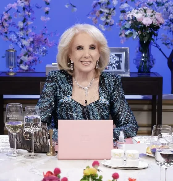 Mirtha Legrand defendió a Ricardo Darin luego de la polémica por las empanadas: “Lo han hecho de goma”