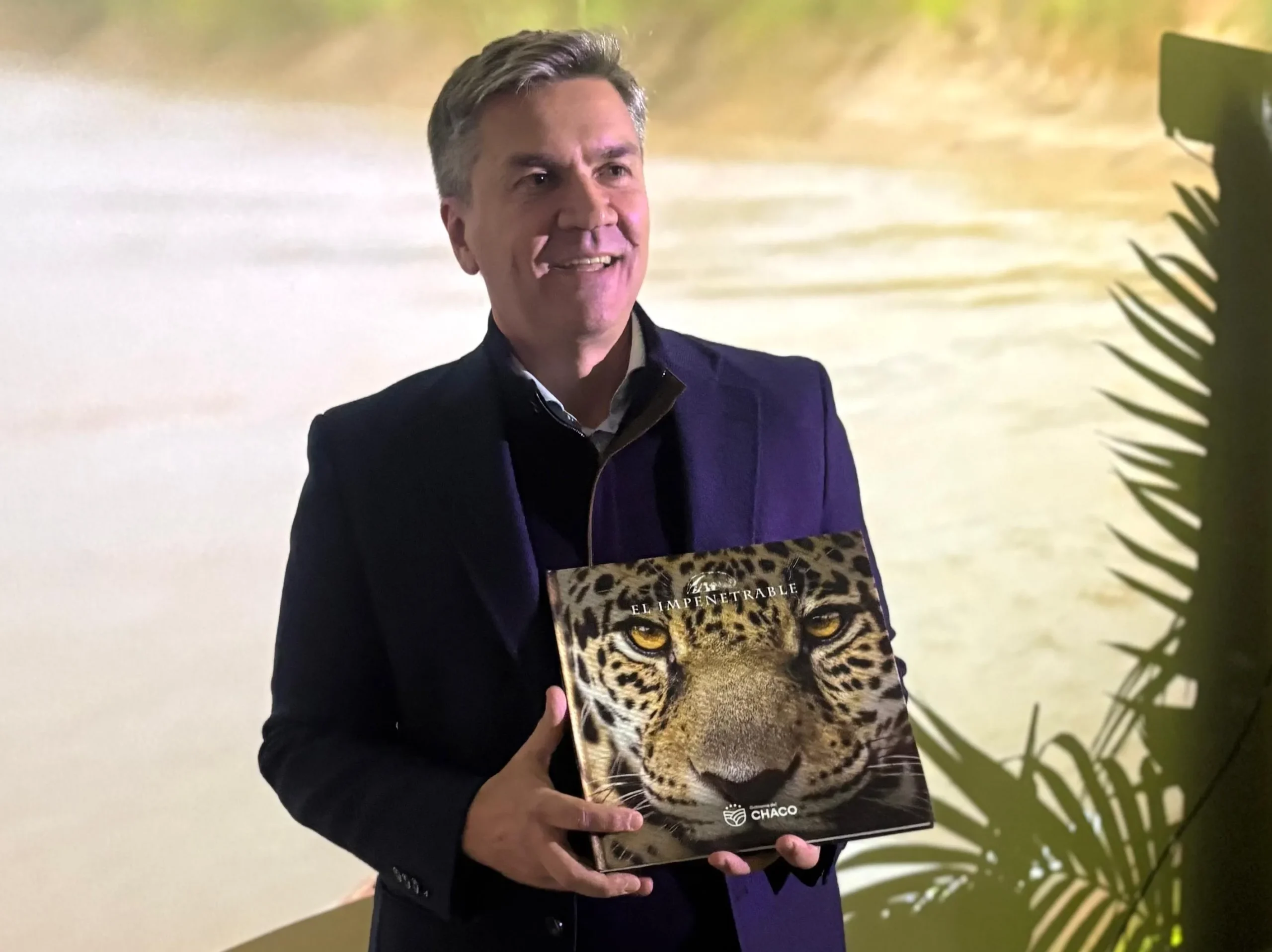 Zdero presentó el libro “El Impenetrable” en la Casa del Chaco en Buenos Aires 38 Zdero presentó el libro “El Impenetrable” en la Casa del Chaco en Buenos Aires