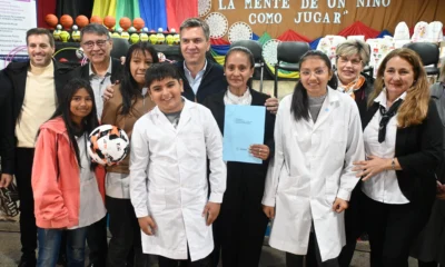 Zdero entregó materiales educativos y deportivos a escuelas y bibliotecas en Las Palmas