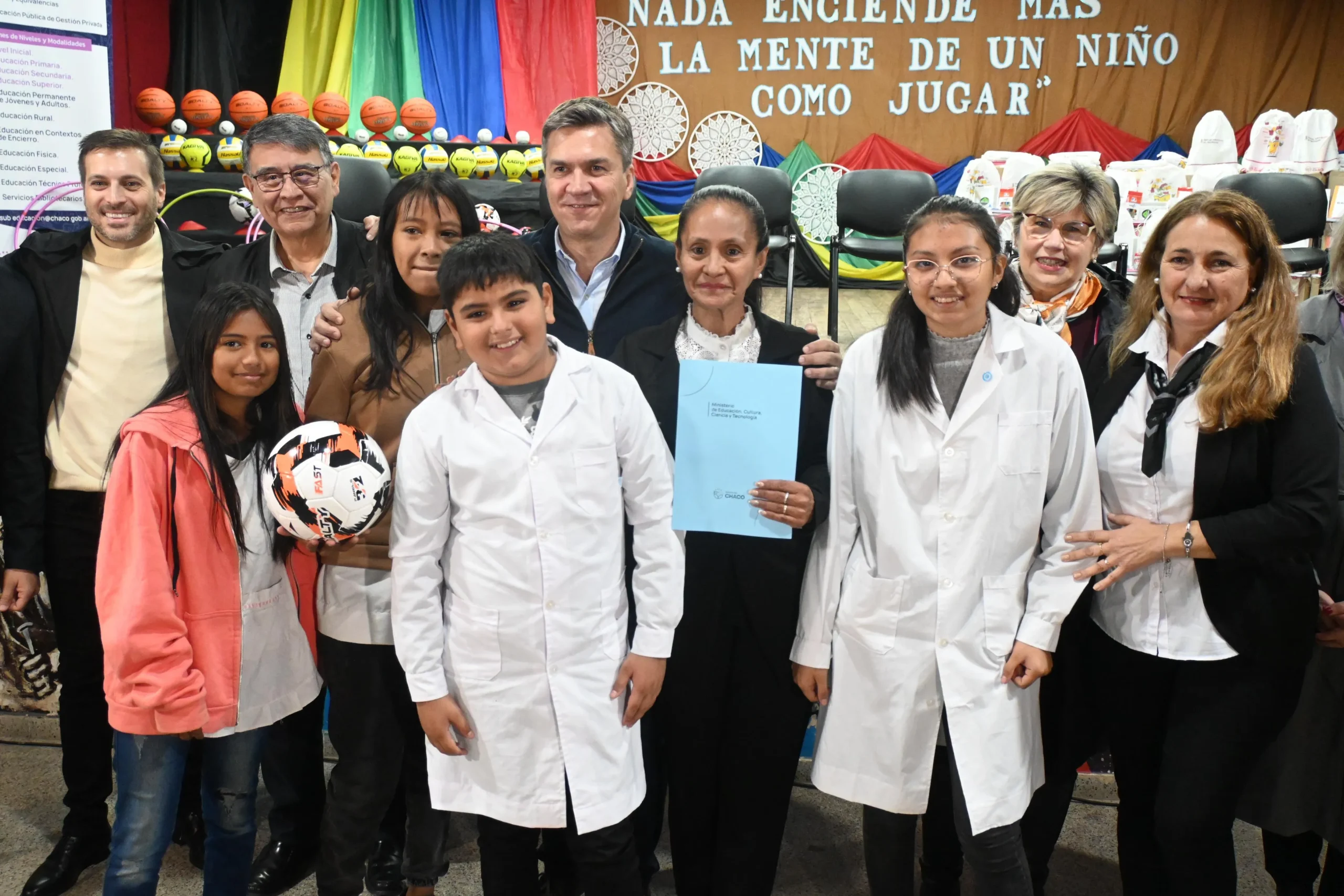 Zdero entregó materiales educativos y deportivos a escuelas y bibliotecas en Las Palmas 38 Zdero entregó materiales educativos y deportivos a escuelas y bibliotecas en Las Palmas