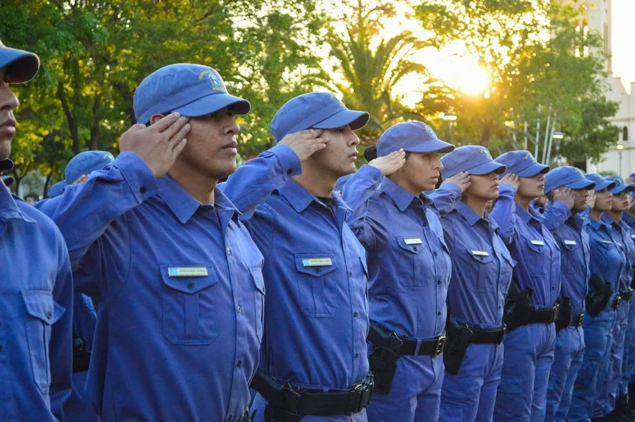 Ya está disponible el calendario de inscripción a la Policía del Chaco 36 Ya está disponible el calendario de inscripción a la Policía del Chaco para el próximo ciclo lectivo