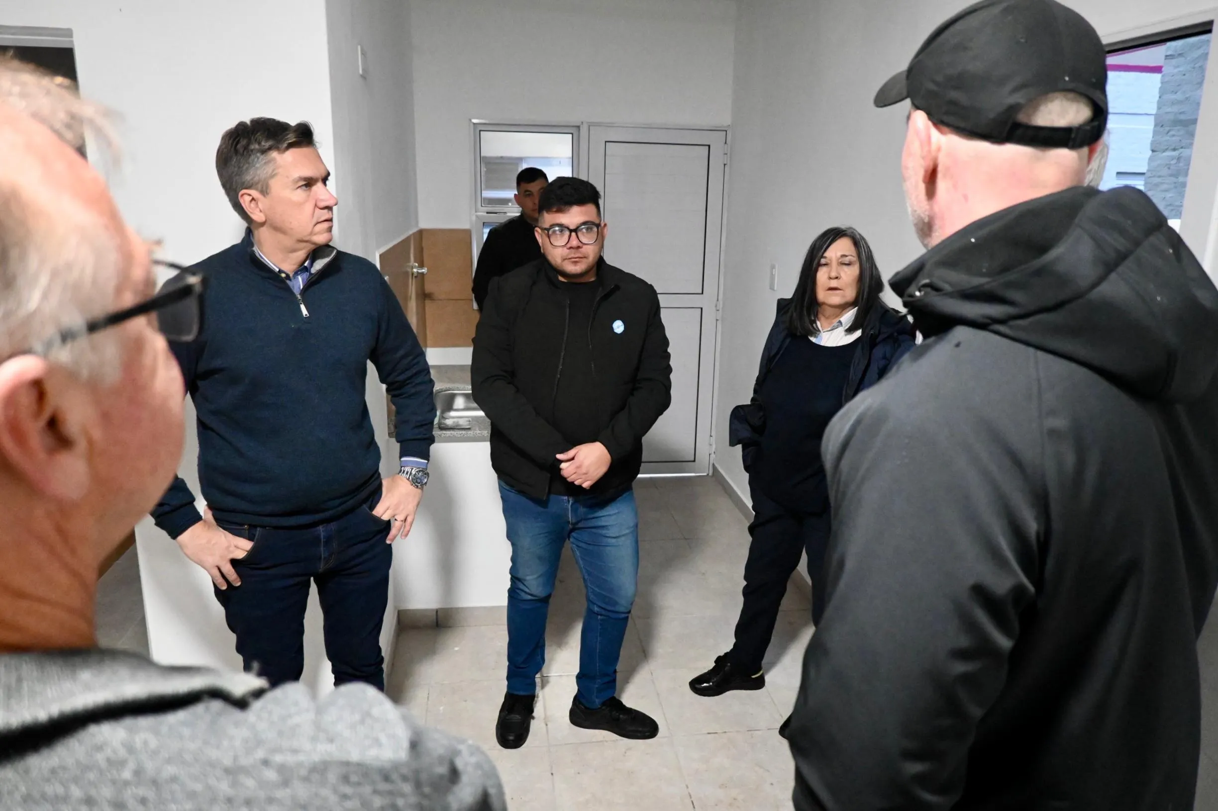 Zdero constató el avance de la renovación de la Residencia Estudiantil N°1 en Resistencia 36 Zdero constató el avance de la renovación de la Residencia Estudiantil N°1 en Resistencia