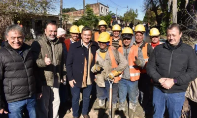 Zdero supervisó las obras de pavimento en Puerto Tirol y destacó la planificación urbana