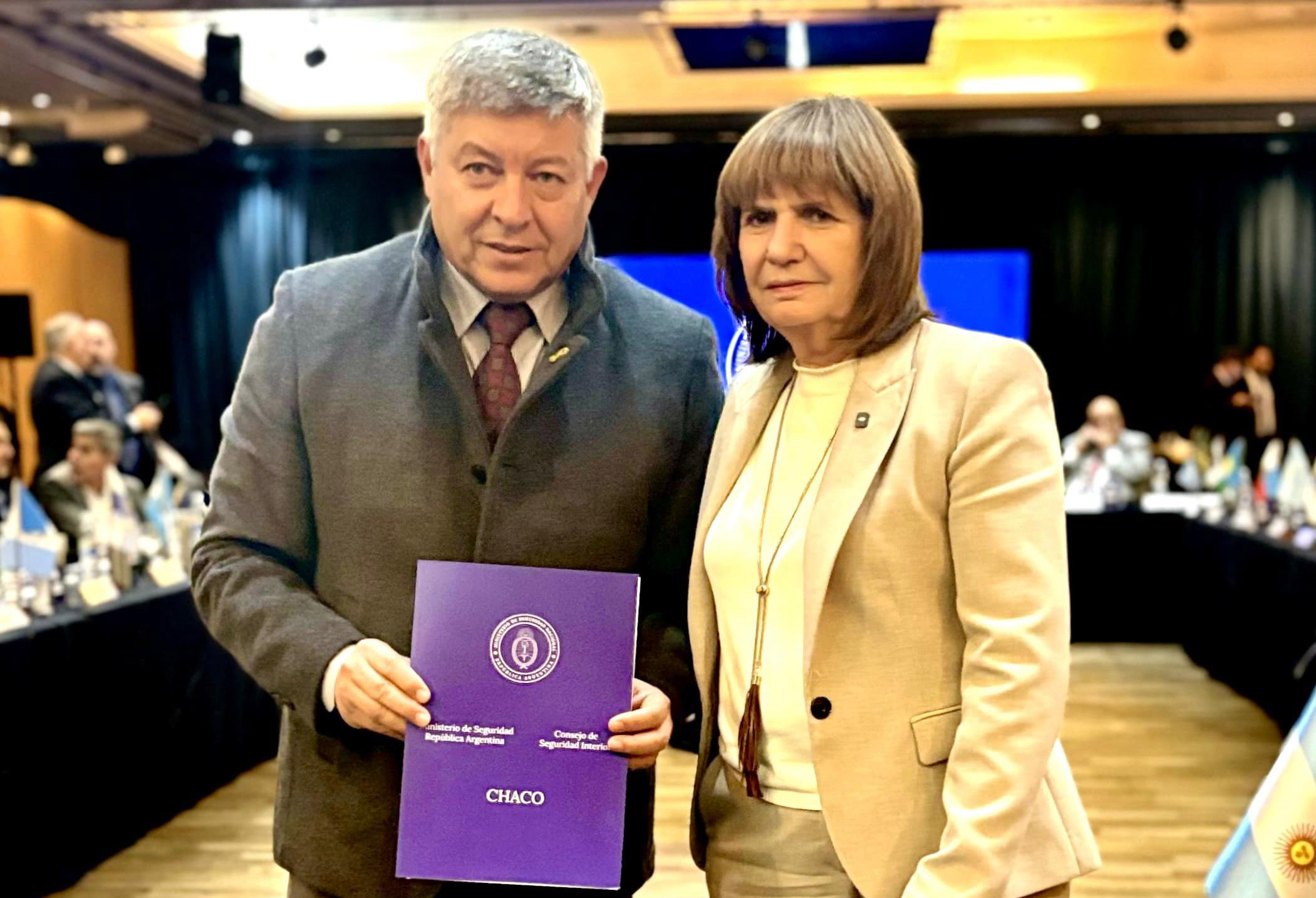 El Gobierno chaqueño se sumó a redes federales de lucha contra el narcotráfico y delitos complejos 36 El Gobierno chaqueño se sumó a redes federales de lucha contra el narcotráfico y delitos complejos