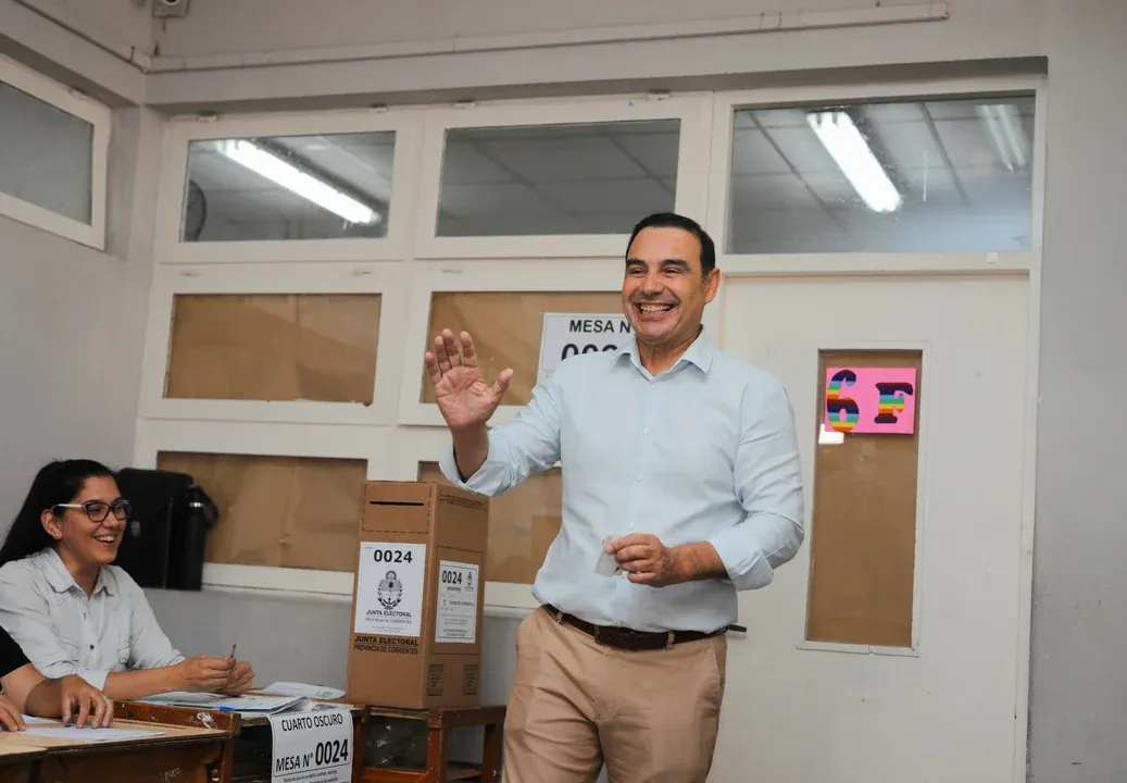"Los correntinos seguimos buscando a Loan como a Nisman": la insólita frase de Gustavo Valdés tras votar 36 "Los correntinos seguimos buscando a Loan como a Nisman": la insólita frase de Gustavo Valdés tras votar