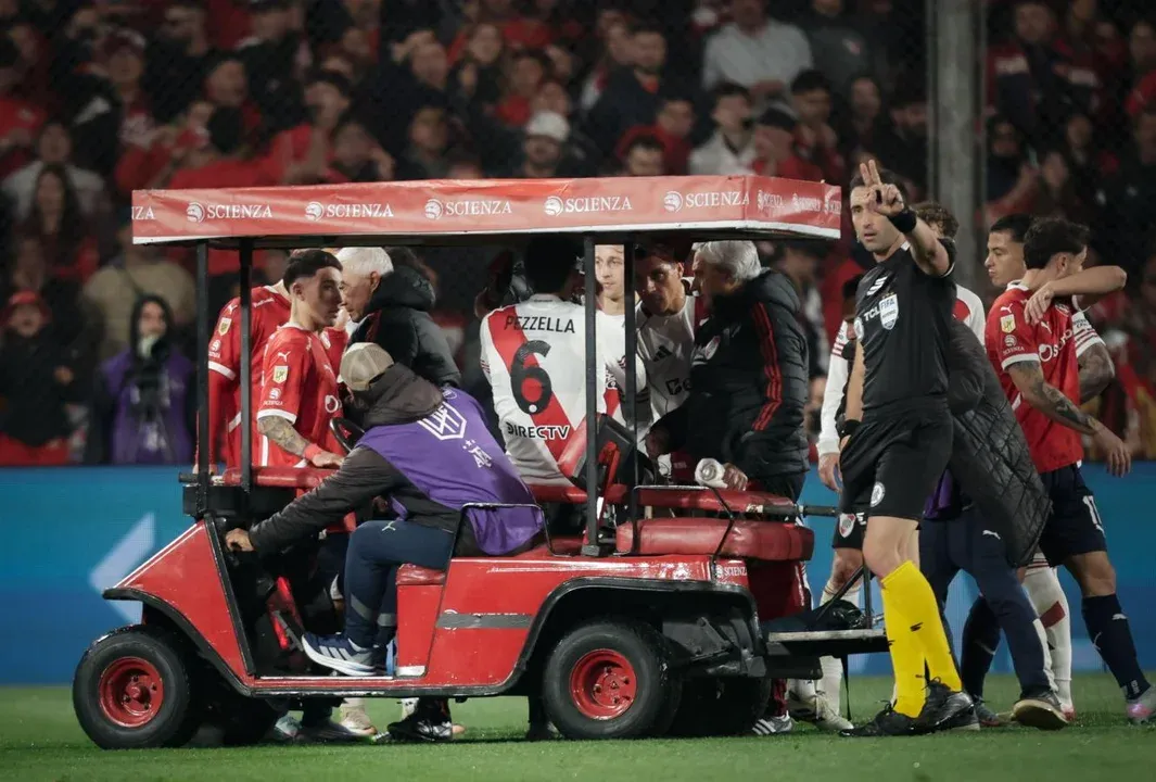 Germán Pezzella se rompió los ligamentos cruzados y no podrá jugar en lo que queda de la temporada 36 Germán Pezzella se rompió los ligamentos cruzados y no podrá jugar en lo que queda de la temporada
