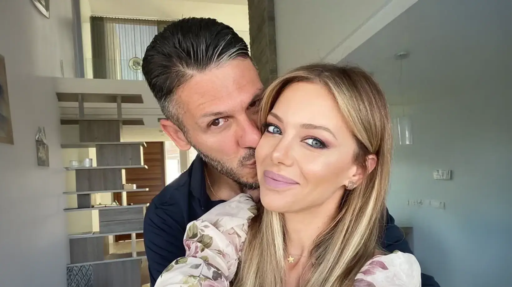 Revelaron que Evangelina Anderson y Martín Demichelis se separaron tras 17 años juntos 36 Revelaron que Evangelina Anderson y Martín Demichelis se separaron tras 17 años juntos