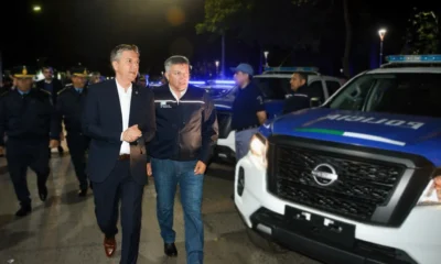 Zdero presentó el Programa de Prevención Metropolitana y entregó 32 patrulleros para el Gran Resistencia