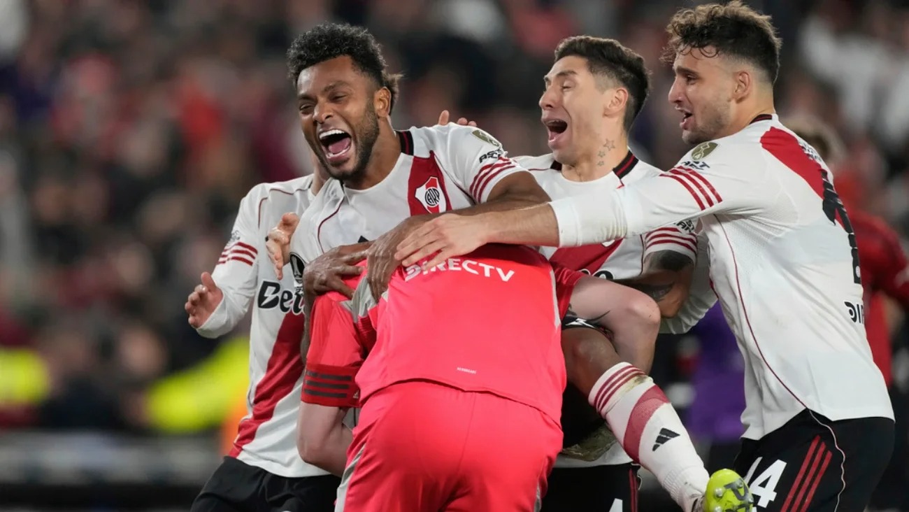 Por penales, River venció a Libertad y se clasificó a los cuartos de final de la Copa Libertadores 38 Por penales, River venció a Libertad y se clasificó a los cuartos de final de la Copa Libertadores
