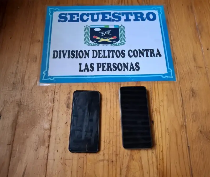 Detuvieron a dos mujeres por extorsión, acusadas de amenazar a un hombre con difundir videos íntimos