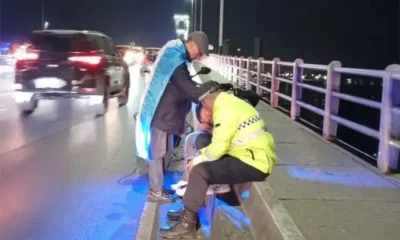 Impidieron que un hombre se arroje del Puente General Belgrano