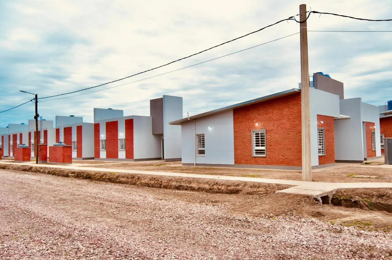 El IPDUV abrió la inscripción para nuevos planes habitacionales en Quitilipi 38 viviendas ipduv