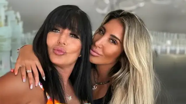 “Mamá es una persona hermosa”: Ayelén Paleo sobre Elízabeth Rodrigo, acusada de trata de blancas 36 “Mamá es una persona hermosa”: Ayelén Paleo sobre Elízabeth Rodrigo, acusada de trata de blancas