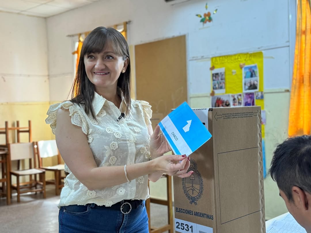 Silvana Schneider: "La forma de hablar en democracia es con el voto" 38 Schneider: "La forma de hablar en democracia es con el voto"